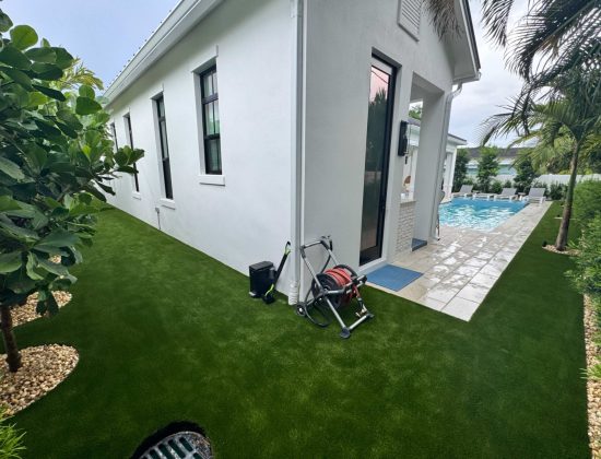 artificial-turf-refresh-service-palm-beach